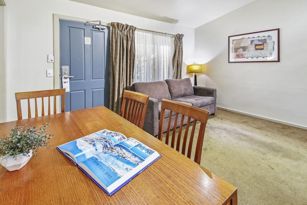 Alzburg Resort Мансфилд Экстерьер фото